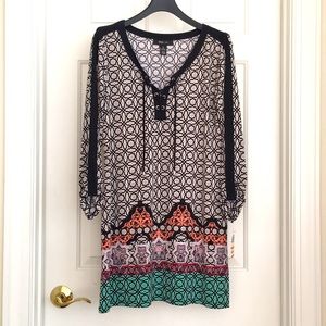 Style & Co. Tunic style Top Small White Black V-neck Border Design NWT